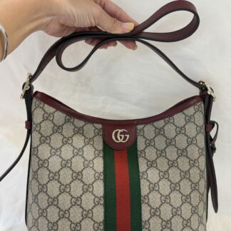 Gucci Ophidia彎月包酒紅 全新閒置